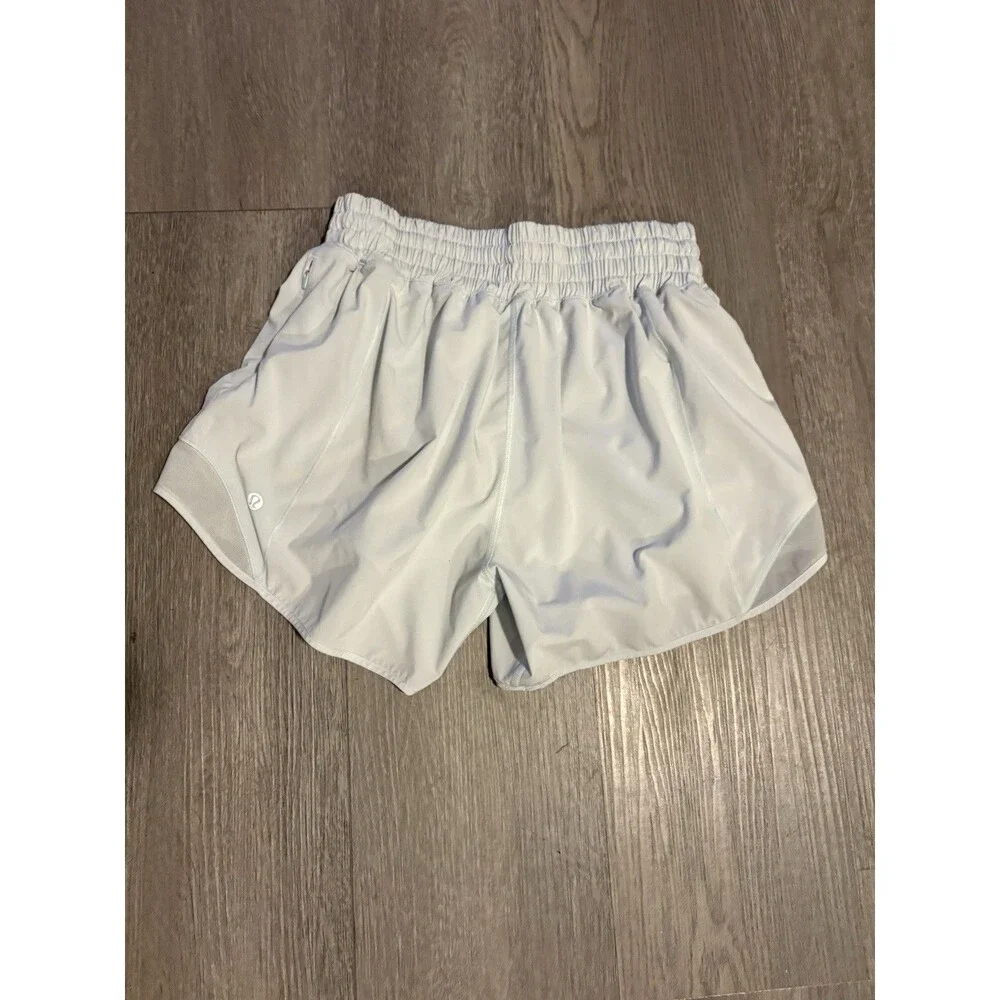 Lululemon Hotty Hot Shorts Women’s Size 6 Baby Blue Color 4inch inseam